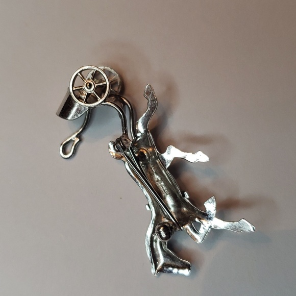 Horse and Chariot Sterling Silver Pin - Vintage - Picture 3 of 11